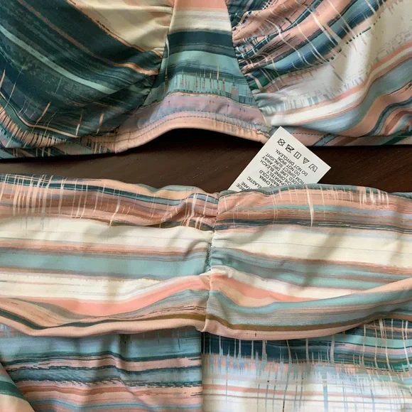 Jantzen swimming suit - Picture 6 of 8